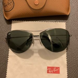 Ray-Ban RB3293 Aviators